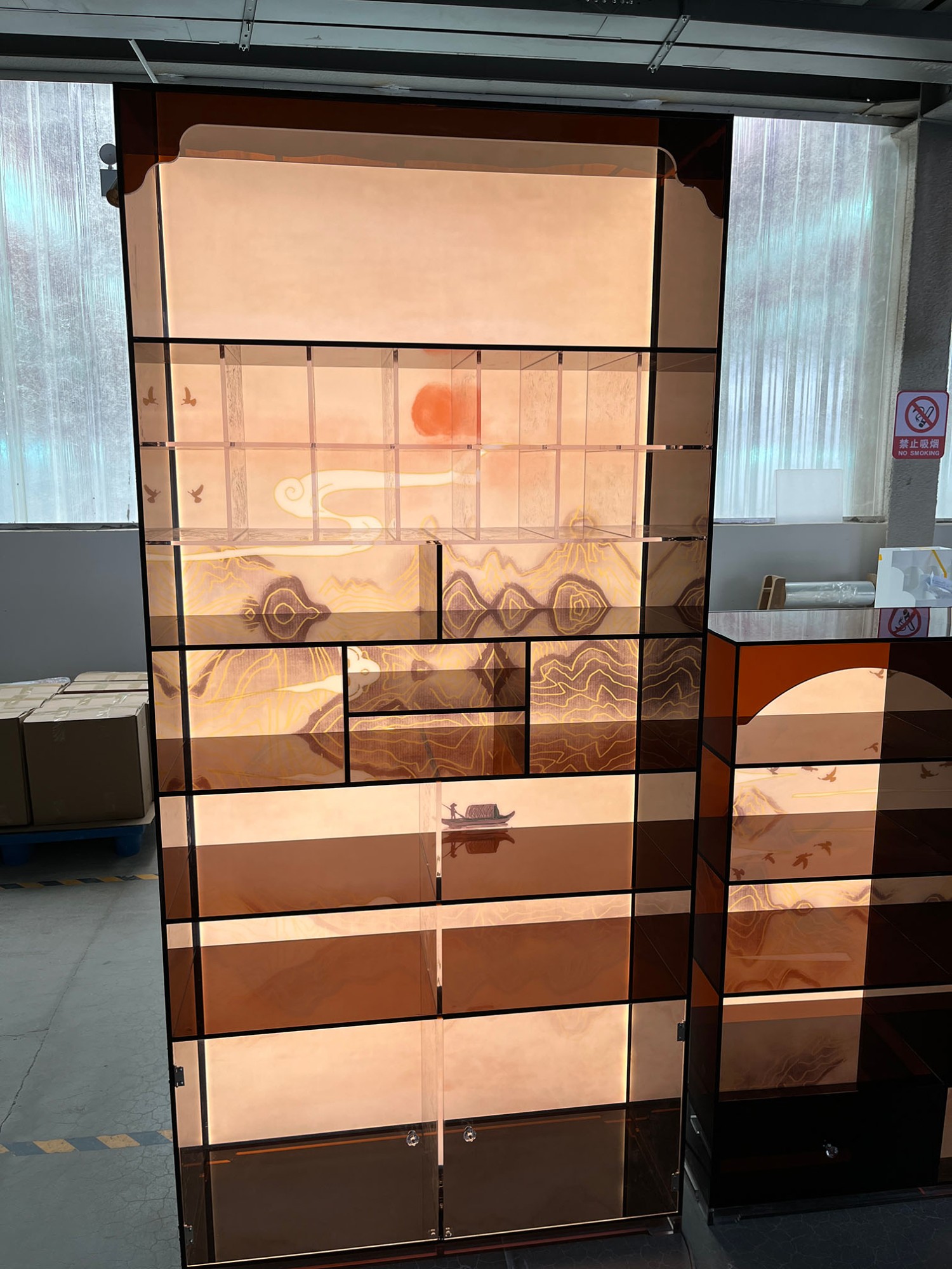 【亚克力展示柜】_展柜定制